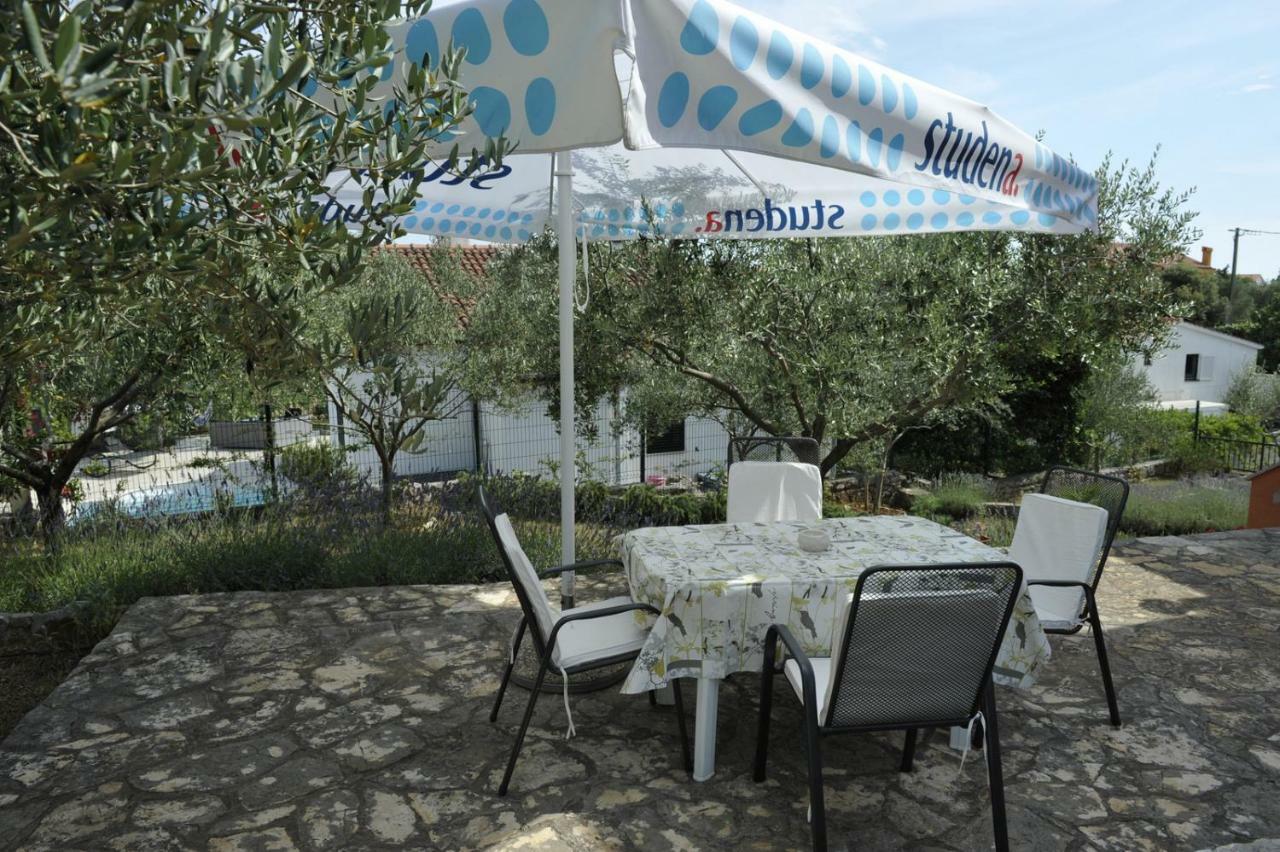 Apartman Branka Kornić Exterior foto